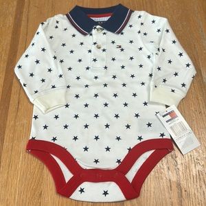 New Tommy Hilfiger long sleeve white onesie with blue stars 6-12 months